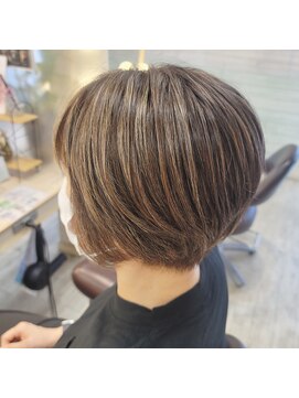 クレア(CREA) ローライト