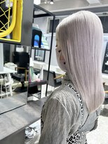 ロイオブジゼル(roi of GiseL)&nbsp;ホワイトカラー　切りっぱなし