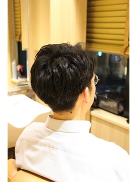 ヘアーモードキクチ 日本橋三越前店 ナチュラル