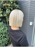 外国人風ブロンドヘア