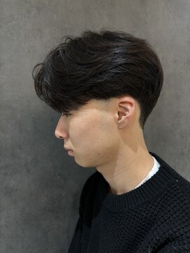 ニコ トウキョウ ヨコハマ(nico) センターパートニュアンスパーマ