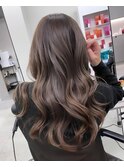 くすみベージュマロンベージュホワイトブロンド細めハイライト