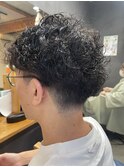 ◆メンズに人気◆無造作スパイラルパーマ×刈り上げショート