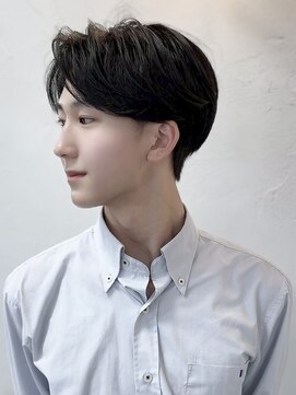 ジィルム(XELM) 韓国レイヤーカット/ブリーチ/レイヤーカット/ダブルカラー