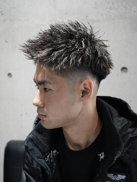MEN'S/ツイスパ×ハイライト×スキンフェード/ツイスト/短髪