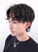 色気×清潔感！黒髪でも垢抜ける「波巻きスパイラル」
