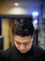 プラウド(PROUD) 大人海外メンズヘア七三分けサイドパートフェードカット