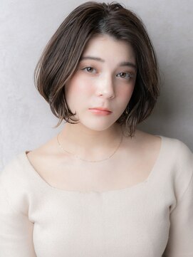 カバーヘア ブリス 上尾西口店(COVER HAIR bliss) イヤリングカラーワンカールかきあげショートボブX上尾30代40代