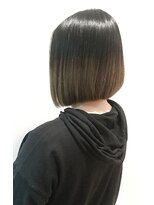 エデン(Eden by Nanpu)&nbsp;《Eden》前下がりボブ×グラデーション◎20代30代40代