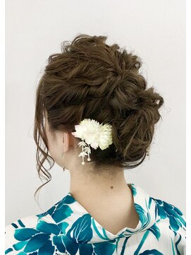 ブロッサム ヘアデザイン(blossom) ふんわりアップ