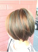 立体感のあるショートボブ