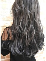 ティンク 横浜(Tink)&nbsp;ハイライト×ホワイトグレージュ/Tink横浜 金澤恵輔