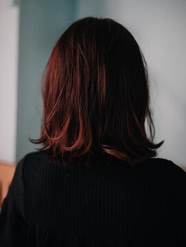 ナウラ(Naurra) うすバングエアリーロブ【倉敷】