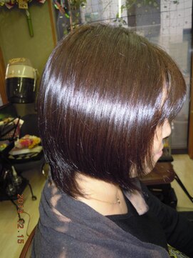 トータルビューティーサロンカワニシ カラー・トリートメント