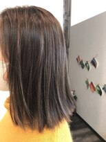 レストタイムマムヘアー(Rest Time Mom hair)&nbsp;ハイライト　ナチュラル切りっぱなしボブ