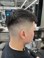 ザ フェイダーズ(The Faderz)&nbsp;ツイストパーマサイドグラデーションスリークショートマッシュ