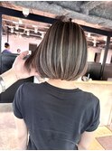バレイヤージュボブ海外風ハイライトデザイン