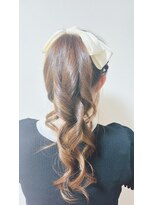 グラムール(glamour) 編み込みポニーテール