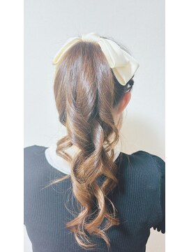 グラムール(glamour) 編み込みポニーテール