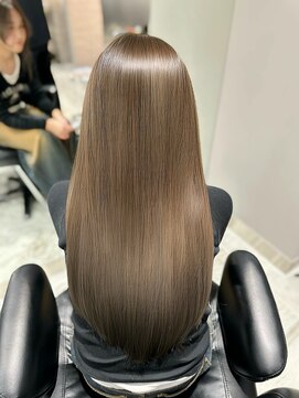 バレット 表参道(VALETTE) 冬にぴったりなオリーブベージュ