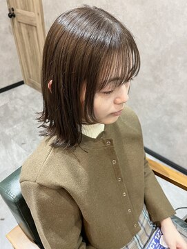 ウル(ulu.) 大人可愛い♪顔まわりレイヤー×ボブ
