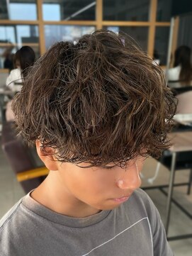 ザコーストバイネオリーブ 辻堂店(The coast by neolive) 波巻きツイストスパイラルパーマメンズマッシュ辻堂