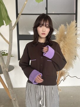 ミディアムレイヤー/くびれヘア/ラベンダーブラウン