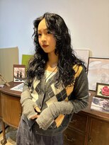 ヘアーアイストゥーレ(HAIR ICI TRE)&nbsp;ロングレイヤーパーマドライパーマプードルパーマダークグレー