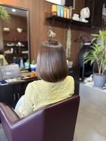 アオイ(Aoi)&nbsp;まとまるボブ♪酸性ストレートで朝ラクの艶髪に