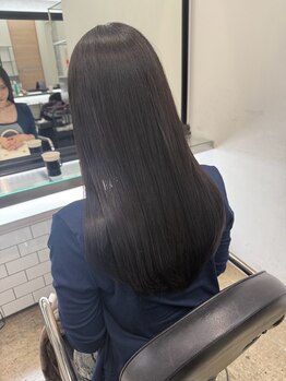 Lamminの写真/大人女性に圧倒的な支持！隠れ家サロンで透明感カラーを纏い輝く私へ導く◎【表参道/レイヤーカット】