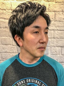 グレイスフル バーバープラチナム 六本木店(Graceful Barber platinum) 40代、50代の方へ、若く見えるスタイル提供いたします