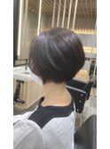くびれ ショートボブ