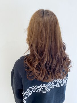 アームス リレーション(Arms Relation) ツヤツヤアッシュベージュ