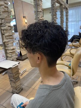 ティエル(Tiele) ツイスト強めスパイラル