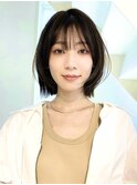 大人可愛い20代30代40代小顔ウルフレイヤーボブ丸みショートボブ