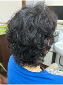 くせ毛マッシュウルフスタイル
