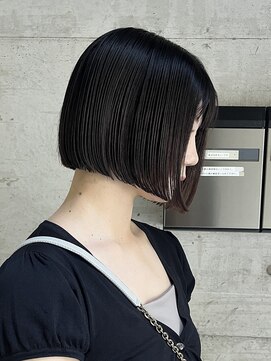 メゾンアクア 表参道(Maison ACQUA) 切りっぱなしボブ/レイヤー/ボブルフ/くびれ/ミディアム/小顔