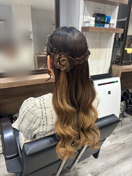 ヘアセット アリエス 新宿駅前店(aries) お花ハーフアップ