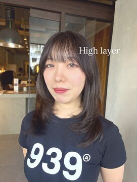 ロロネー(Lolonois) レイヤーカット×透明感カラー