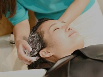 アンナ(ANNA)の写真/《癒しのヘッドスパ》夢うつつの心地よさを*集中力ややる気の向上!抗ストレス作用や免疫力とリフトUP効果◎