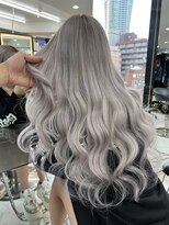 ラピス 渋谷本店(Lapis)&nbsp;ホワイトシルバーカラー/シールエクステ/髪質改善/ケアブリーチ