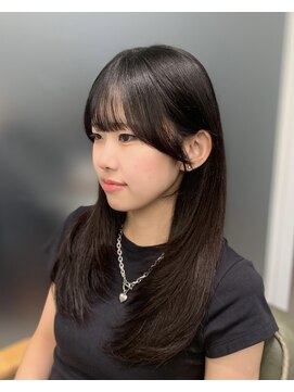 シェス 梅田茶屋町(shes) 顔周りカット×レイヤー/アリサ