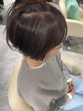 白髪ぼかしカラーショートボブレイヤーボブハイライトヘッドスパ