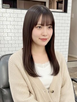 ミュージアム(MUSEUM) 中顔面短縮重めバング&ワンカラーグレージュ