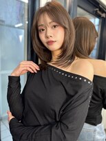 イヴォーク トーキョー(EVOKE TOKYO) ミディアムレイヤーバタフライカット髪質改善ハイレイヤーカット