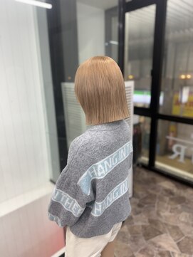 ラ ミミ(La Mimi) 【Mimi/SAYAKA】カット/カラー/ブリーチ/ハイトーン/ミルクティ