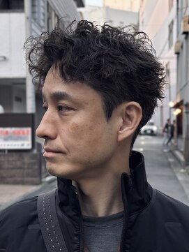 ウィル バイ ブラウン(Vir by Brown) MEN’S HAIR/サーフカール/刈り上げセンターパート/藤沢