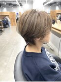 くびれショート×ハイライトカラー