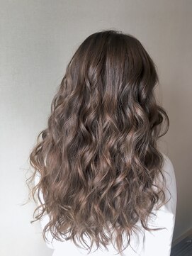 セレスト 荻窪店(CELESTE) ハイライト×シルキーベージュでナチュラルグラデーション♪