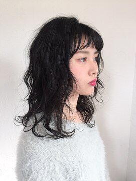 スーリール 九産大前店(Sourire) ミディアムウルフ☆ウエーブスタイル